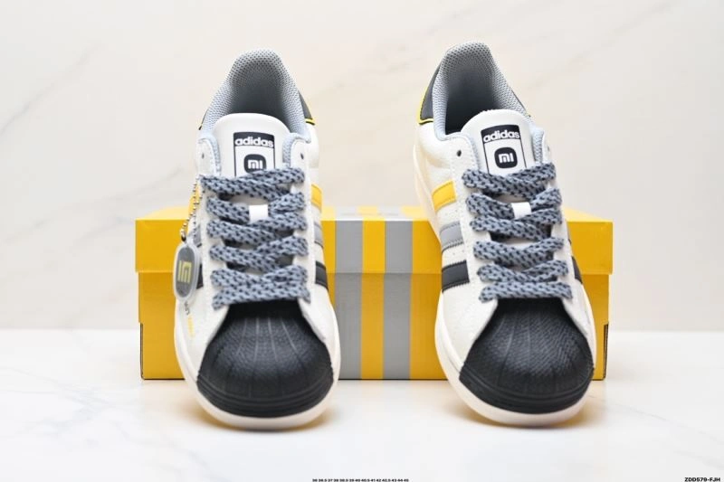 Adidas Superstar Shoes Refined 106