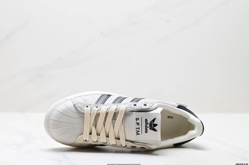Adidas Superstar Shoes EasyCare 103
