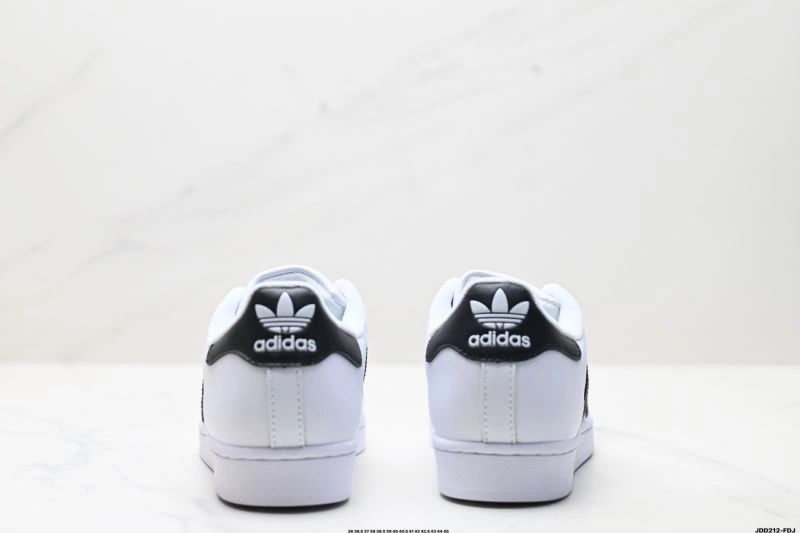 Adidas Superstar Shoes Durable 100