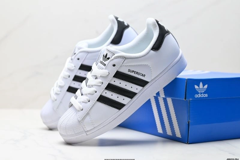 Adidas Superstar Shoes Durable 100