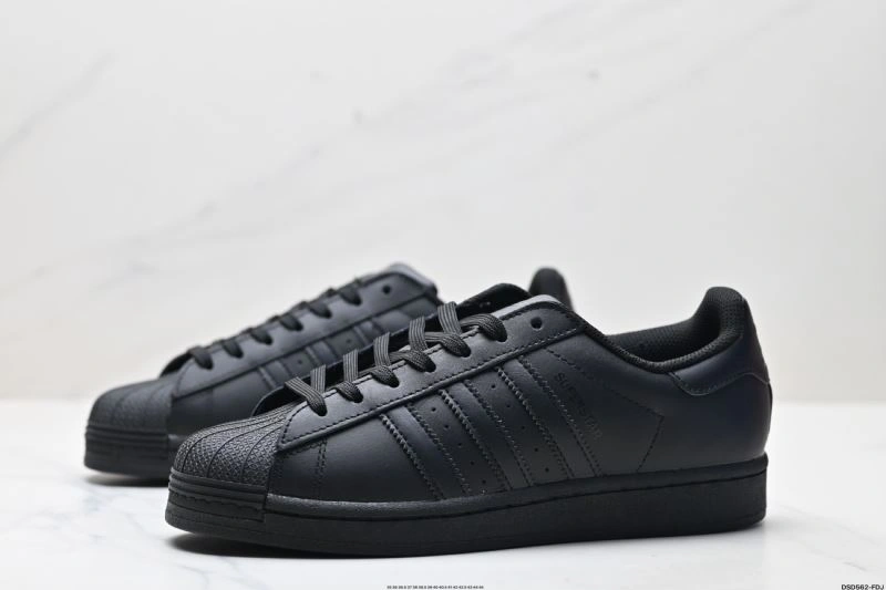 Functional Adidas Superstar Shoes 105