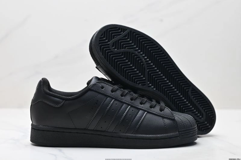 Functional Adidas Superstar Shoes 105