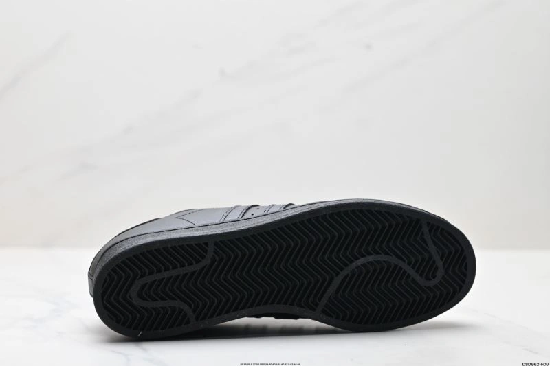 Functional Adidas Superstar Shoes 105