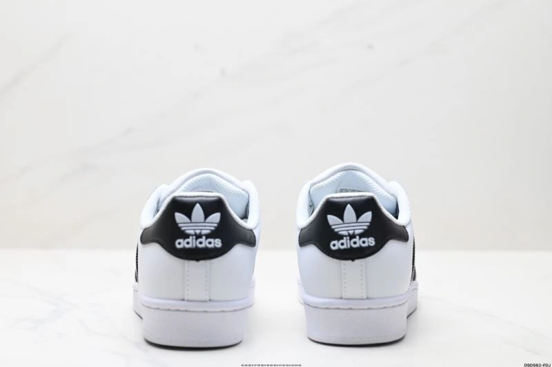 Stretchable Adidas Superstar Shoes 115