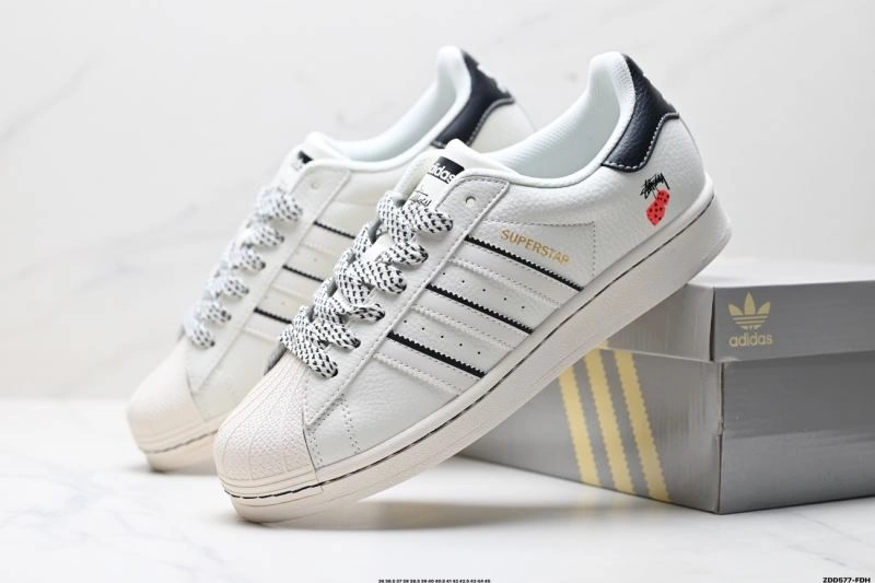 Adidas Superstar Shoes EasyCare 83