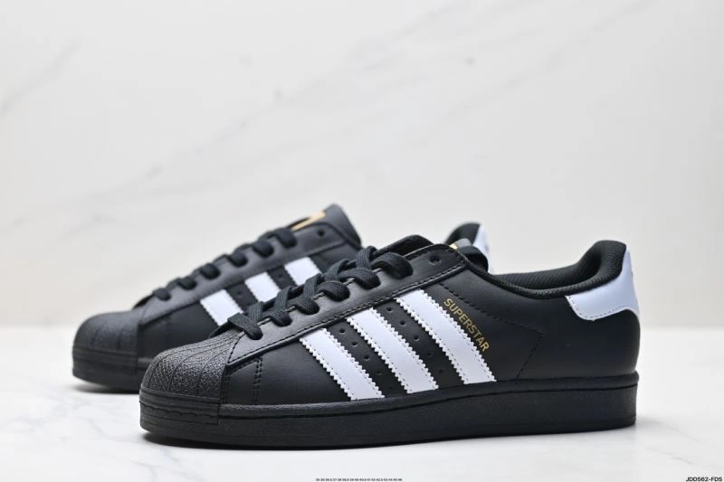 Adidas Superstar Shoes Premium 81