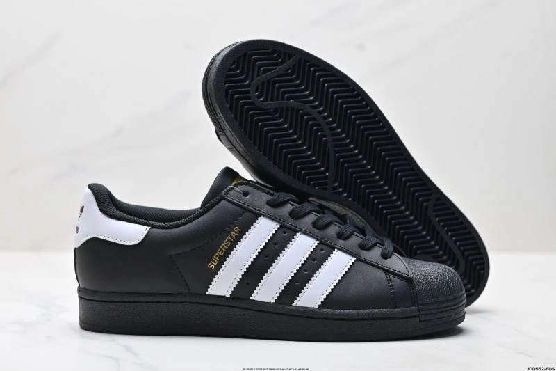 Adidas Superstar Shoes Premium 81