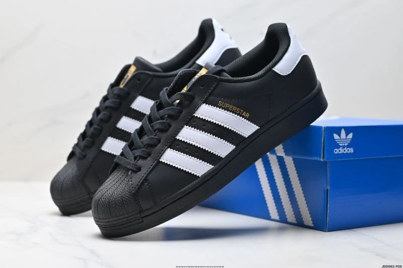 Adidas Superstar Shoes Premium 81