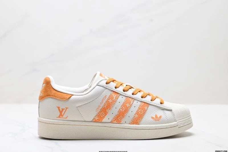 Sleek Adidas Superstar Shoes 68