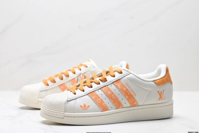 Sleek Adidas Superstar Shoes 68
