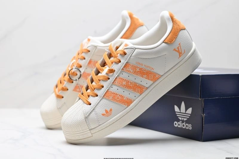 Sleek Adidas Superstar Shoes 68