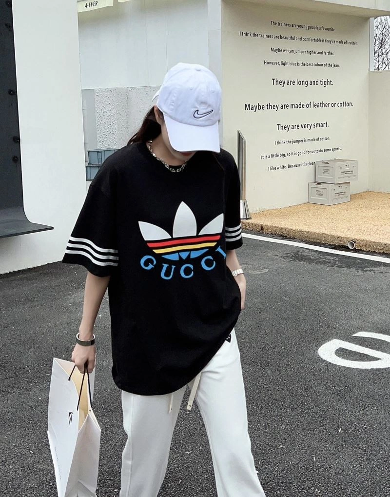 UrbanChic Adidas T-Shirts 94925