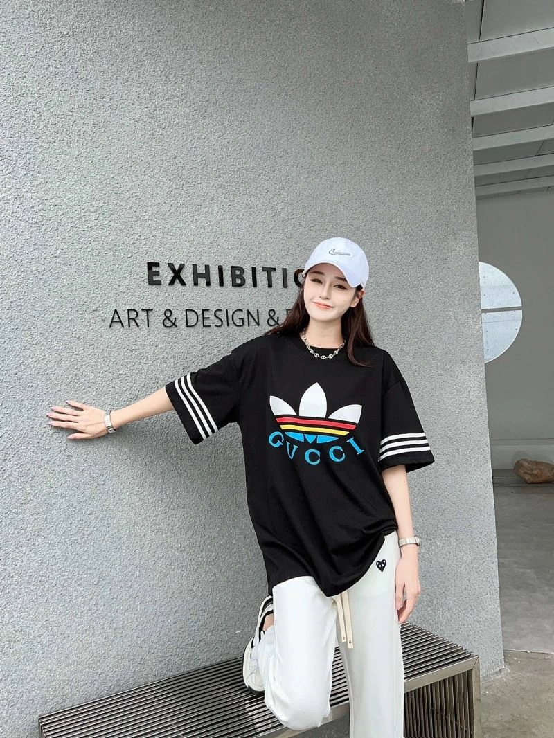 UrbanChic Adidas T-Shirts 94925