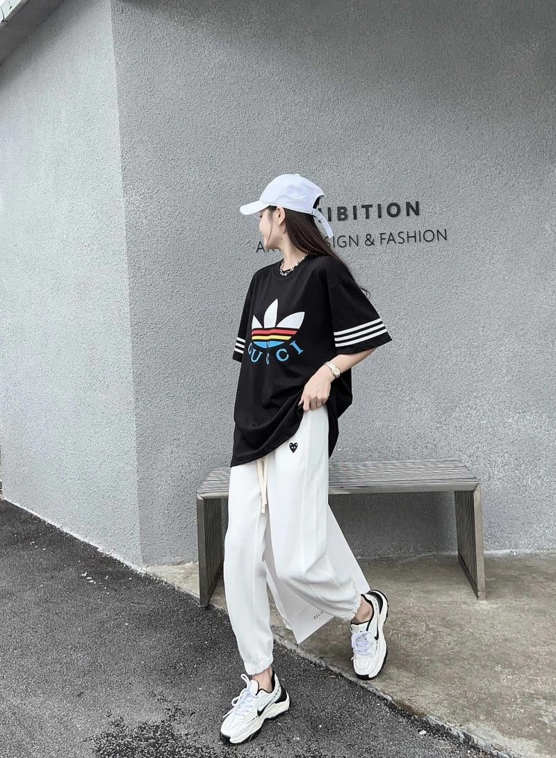 UrbanChic Adidas T-Shirts 94925