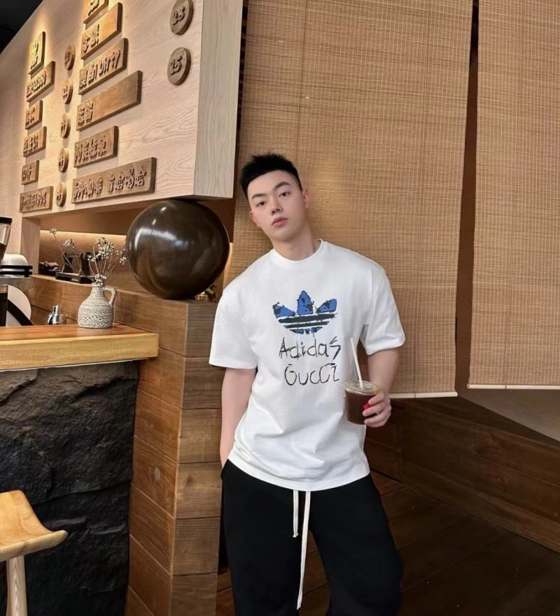 RelaxedFit Adidas T-Shirts 94916