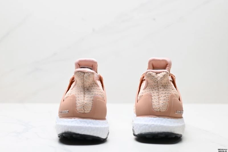 Adidas Ultra Boost Shoes Stylish 839
