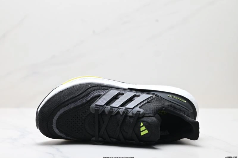 Adidas Ultra Boost Shoes Stretchable 5