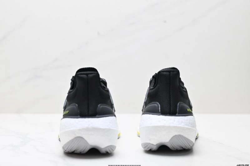 Adidas Ultra Boost Shoes Stretchable 5