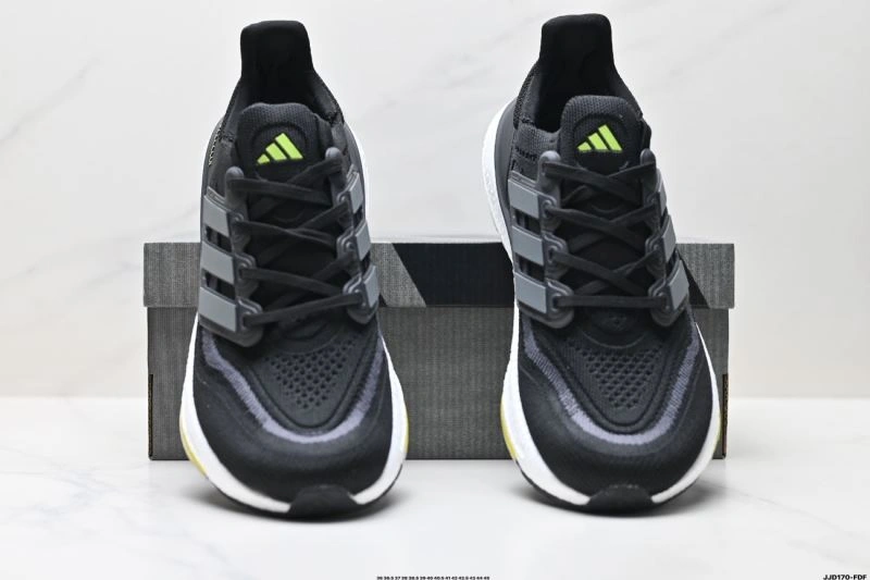 Adidas Ultra Boost Shoes Stretchable 5