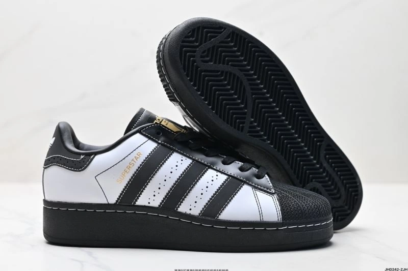 Snug Adidas XLG Shoes 840