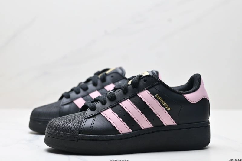 FlexibleFit Adidas XLG Shoes 833