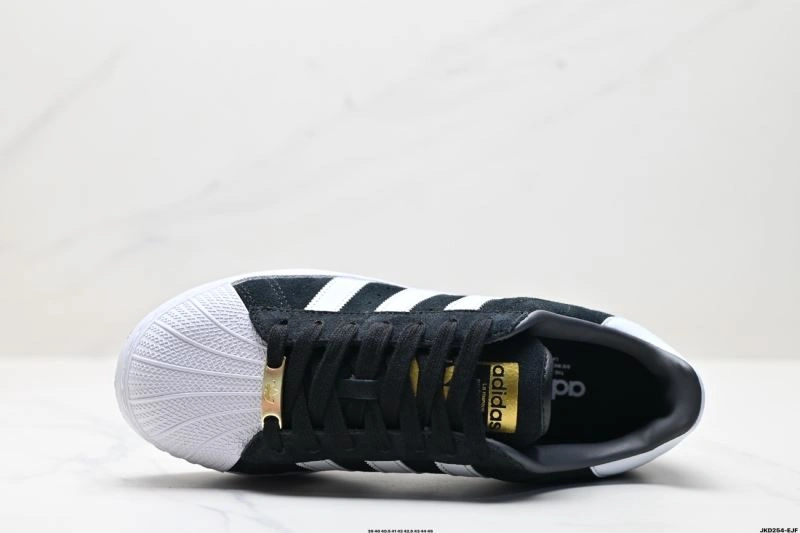 WaterResistant Adidas XLG Shoes 835