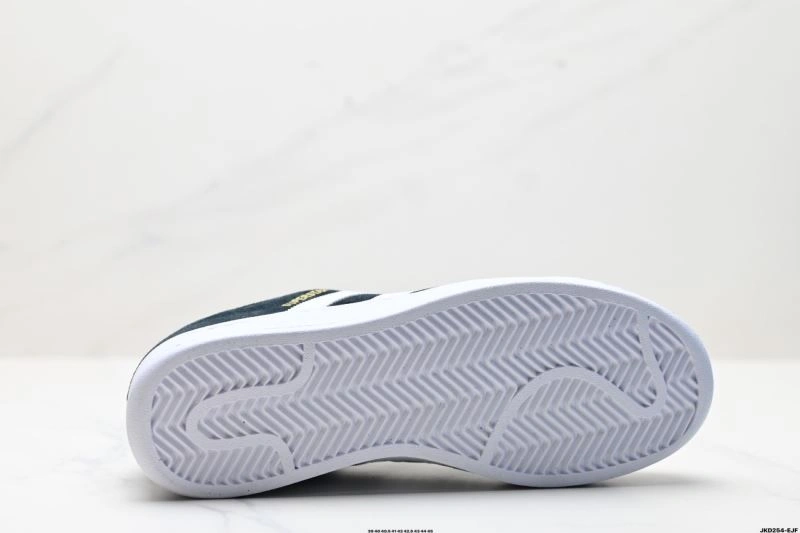 WaterResistant Adidas XLG Shoes 835