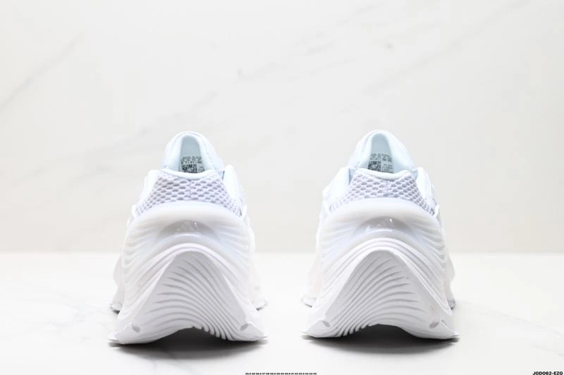 Adidas XLG Shoes MoistureWicking 815