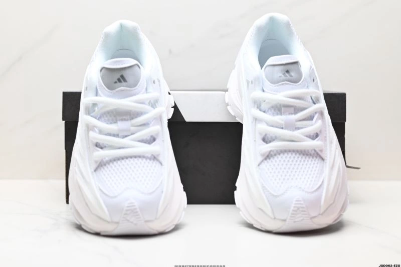 Adidas XLG Shoes MoistureWicking 815