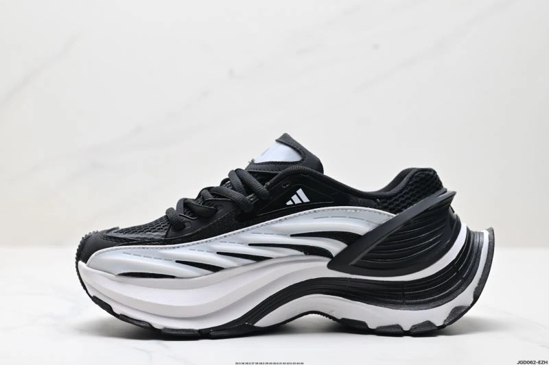 Adidas XLG Shoes Soft 820