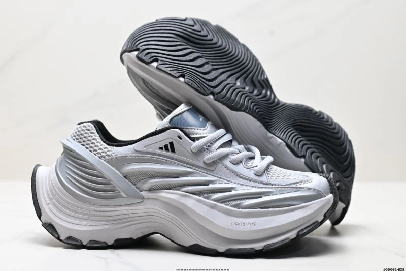 Effortless Adidas XLG Shoes 813
