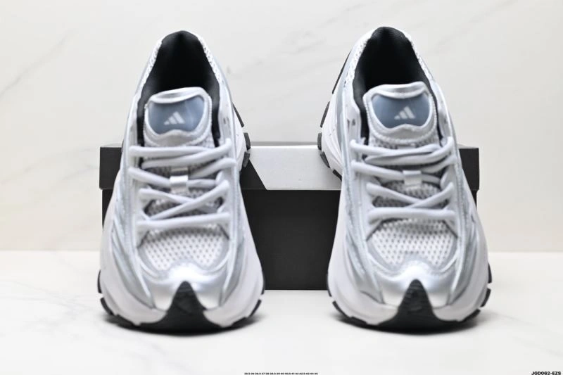 Effortless Adidas XLG Shoes 813