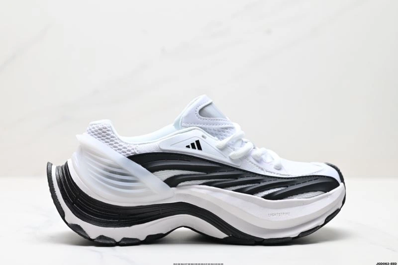 Adidas XLG Shoes WellDesigned 822