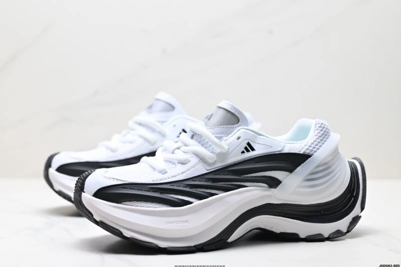Adidas XLG Shoes WellDesigned 822