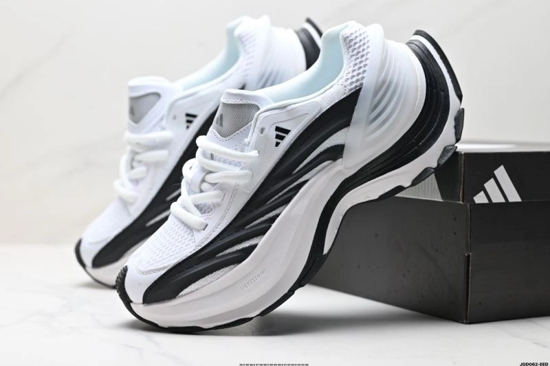 Adidas XLG Shoes WellDesigned 822