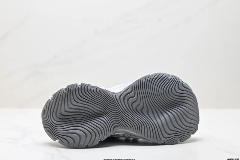 TopPick Adidas XLG Shoes 818