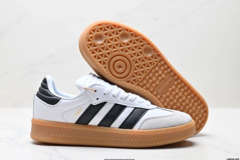 Lightweight Adidas XLG Shoes 25