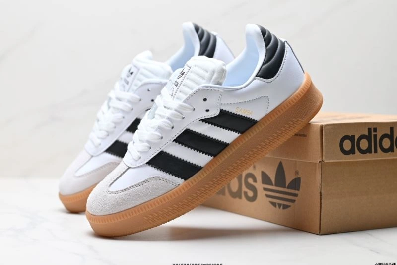 Lightweight Adidas XLG Shoes 25