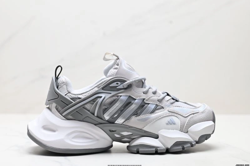 Compact Adidas XLG Shoes 34