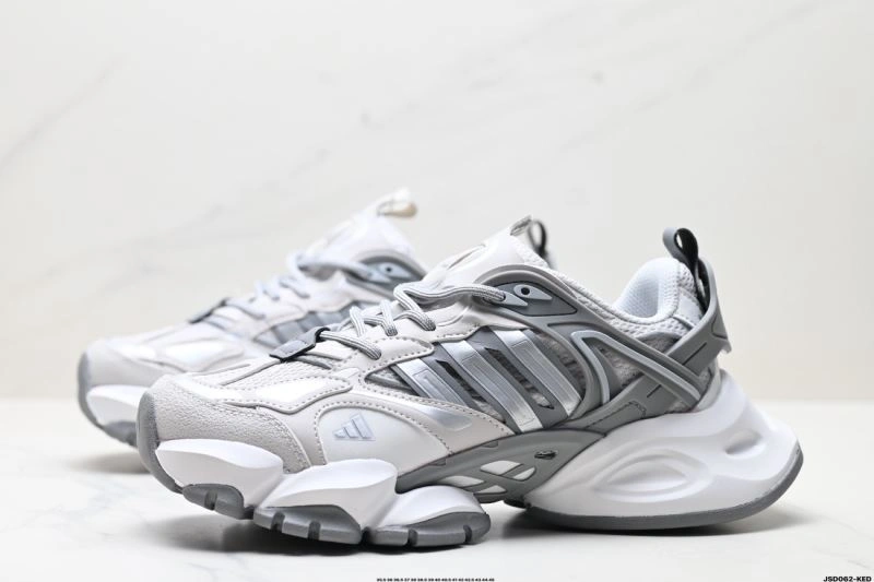 Compact Adidas XLG Shoes 34