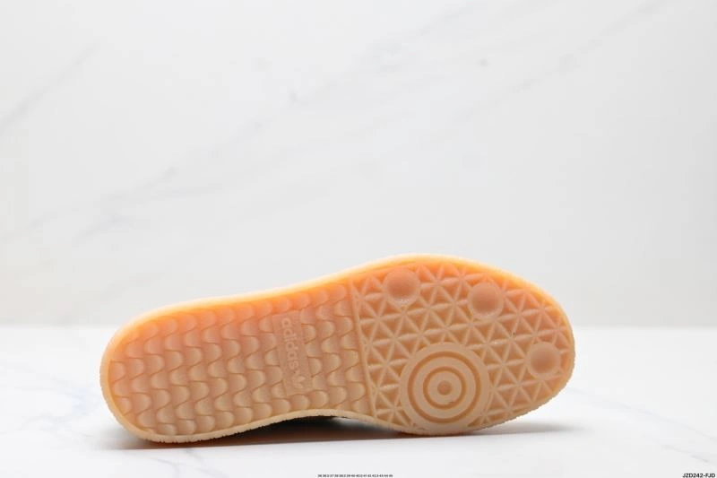 Functional Adidas XLG Shoes 3