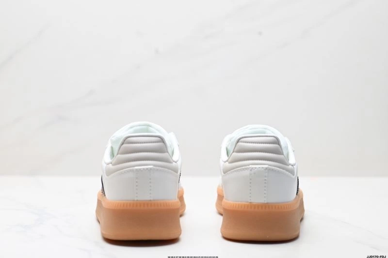Adidas XLG Shoes EyeCatching 30