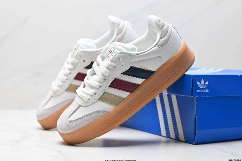 Adidas XLG Shoes EyeCatching 30