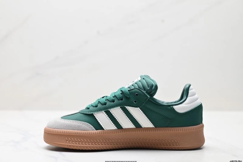 Classic Adidas XLG Shoes 43