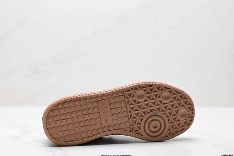 Classic Adidas XLG Shoes 43