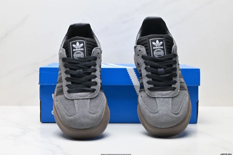 Youthful Adidas XLG Shoes 21