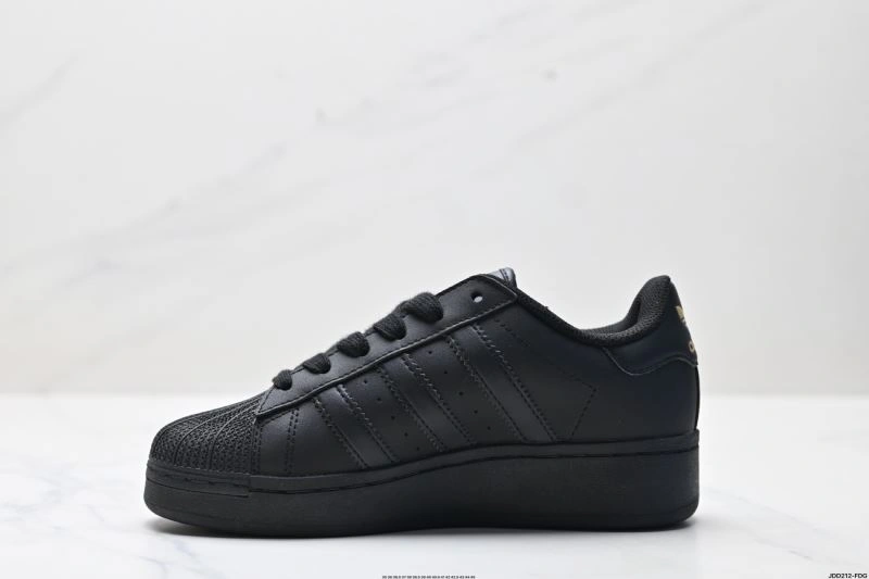 Adidas XLG Shoes Supportive 42