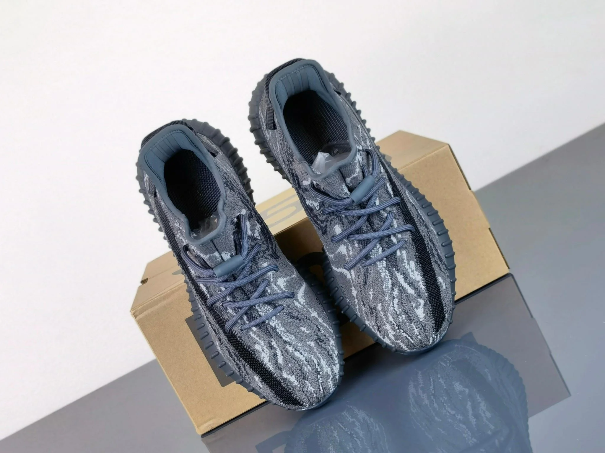 TechFriendly Adidas Yeezy 350 Shoes 16266