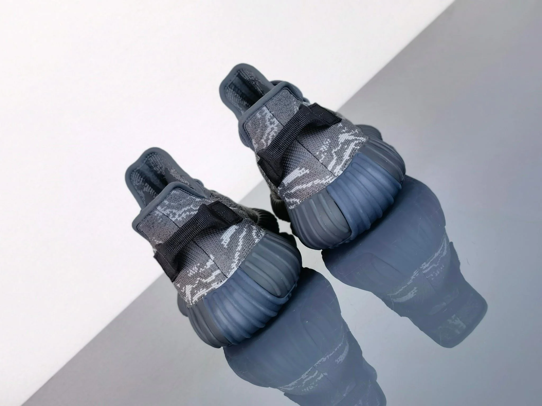 TechFriendly Adidas Yeezy 350 Shoes 16266