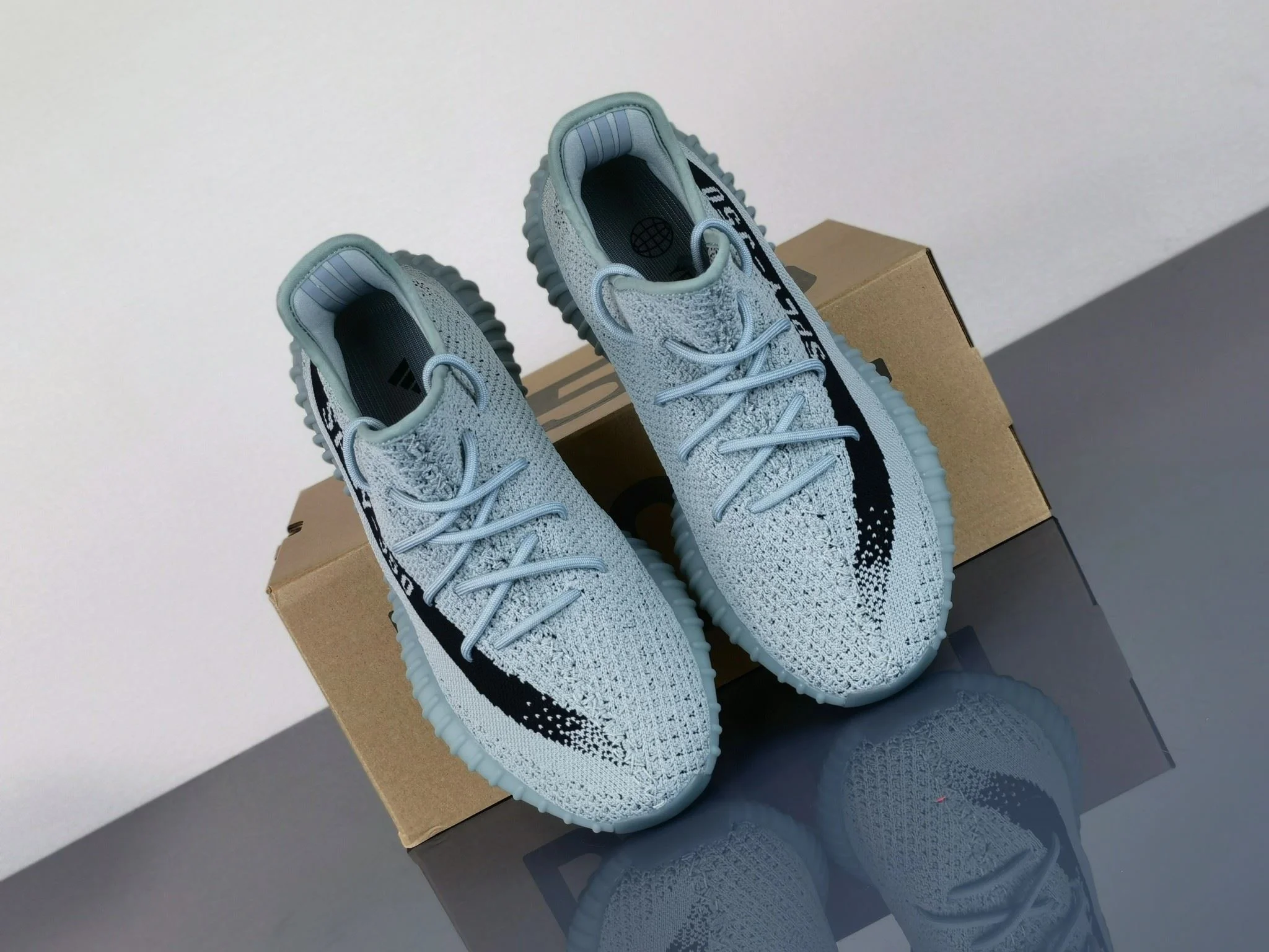 Original Adidas Yeezy 350 Shoes 16248